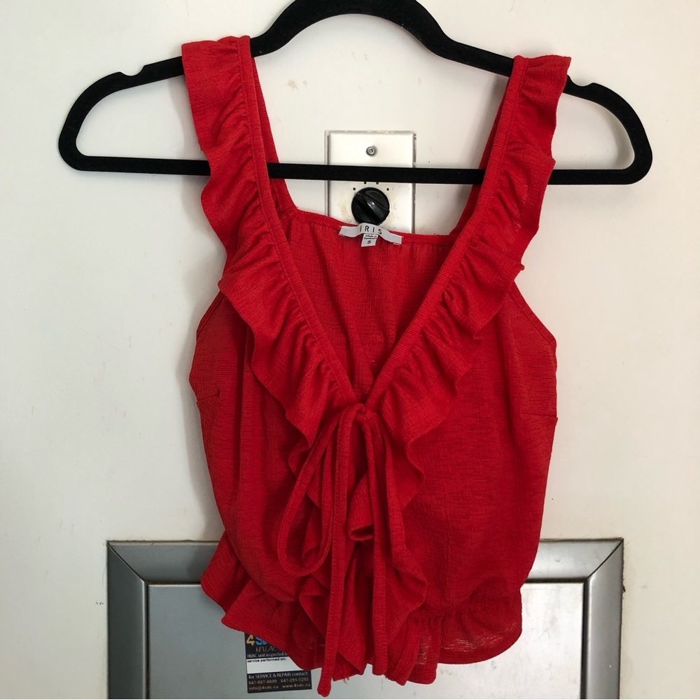 Iris red top
